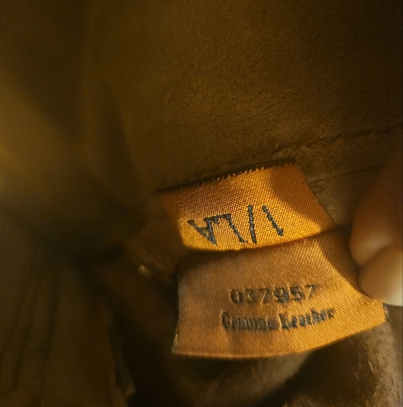 VintageThe Bridge Italy Genuine Leather Backpack - Picture 14 of 15